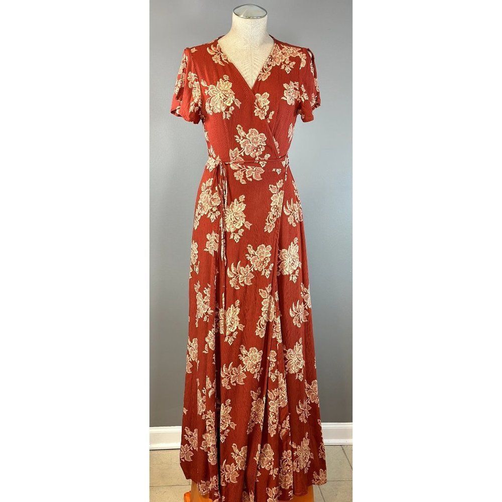 Lulus Heart of Marigold Floral Wrap Dress in Rust Red Size M